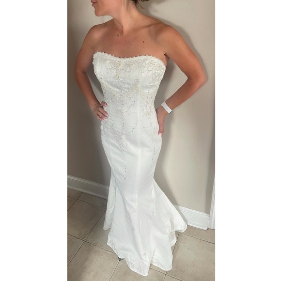 Jovani Bridal Strapless Gown - Picture 2 of 9